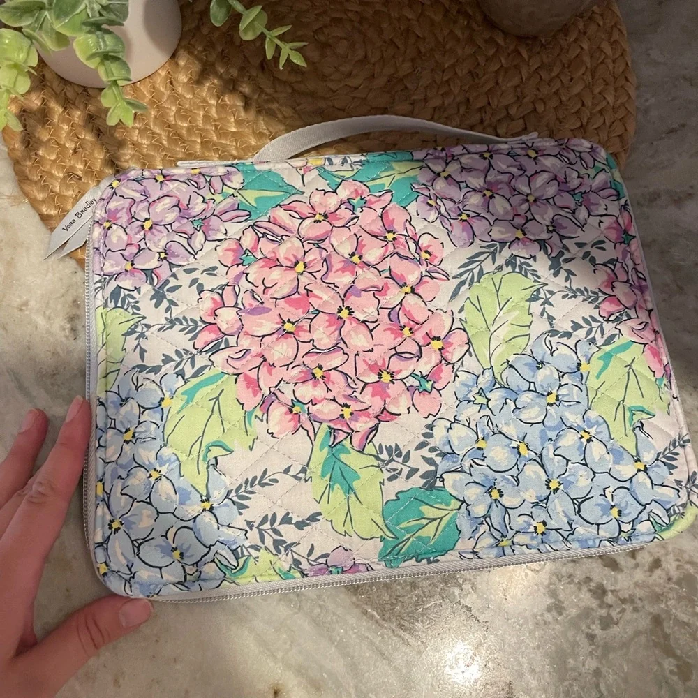 Vera Bradley Laptop Bag - Picture 3 of 5
